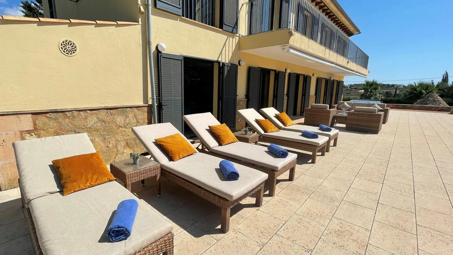 Villa Cas Marine Mit Beheizb. Pool Und Aussenkueche Palma de Mallorca Spanje